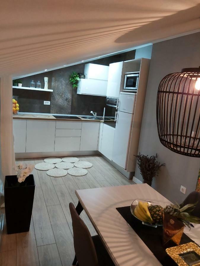 Villa My Rose With A Private Pool Mlini Exterior foto